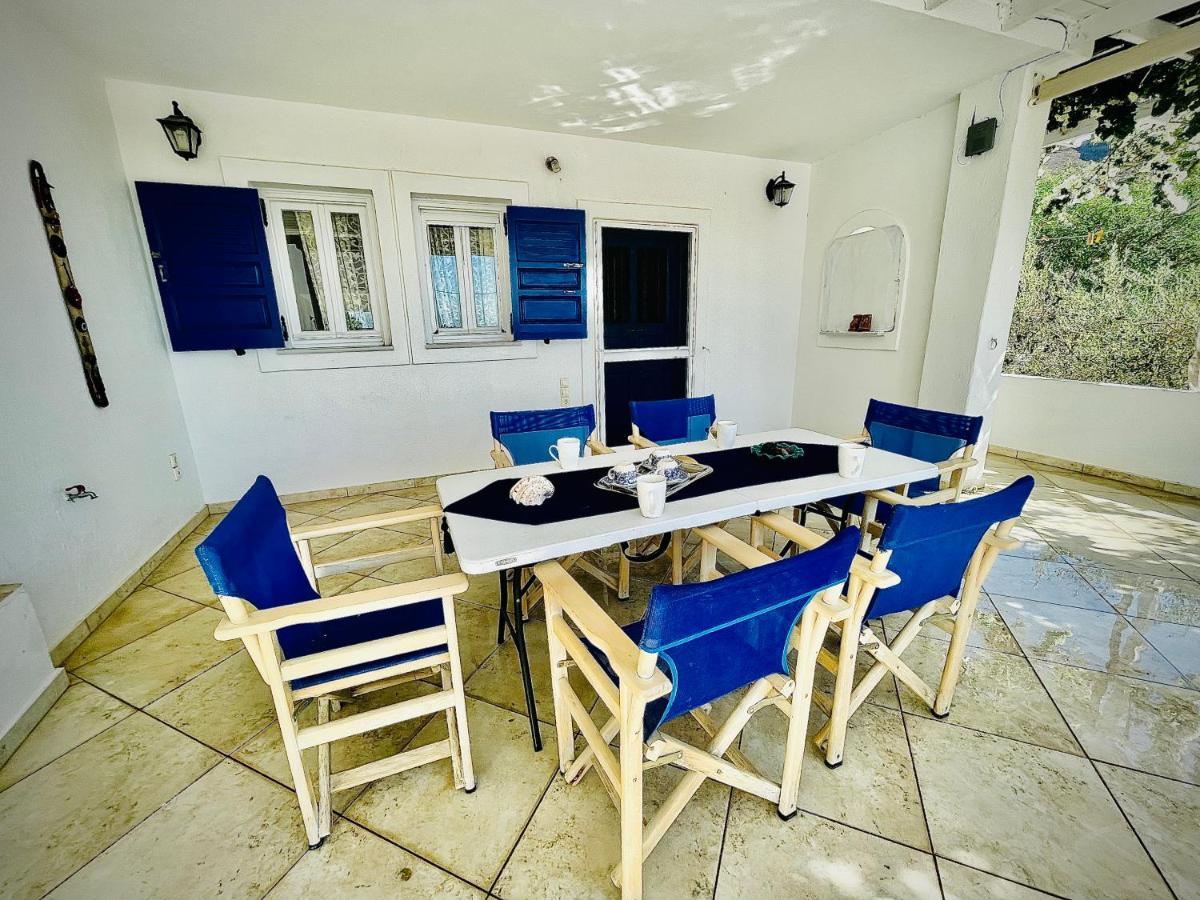 Villa Arietta Santorini 페리사 외부 사진